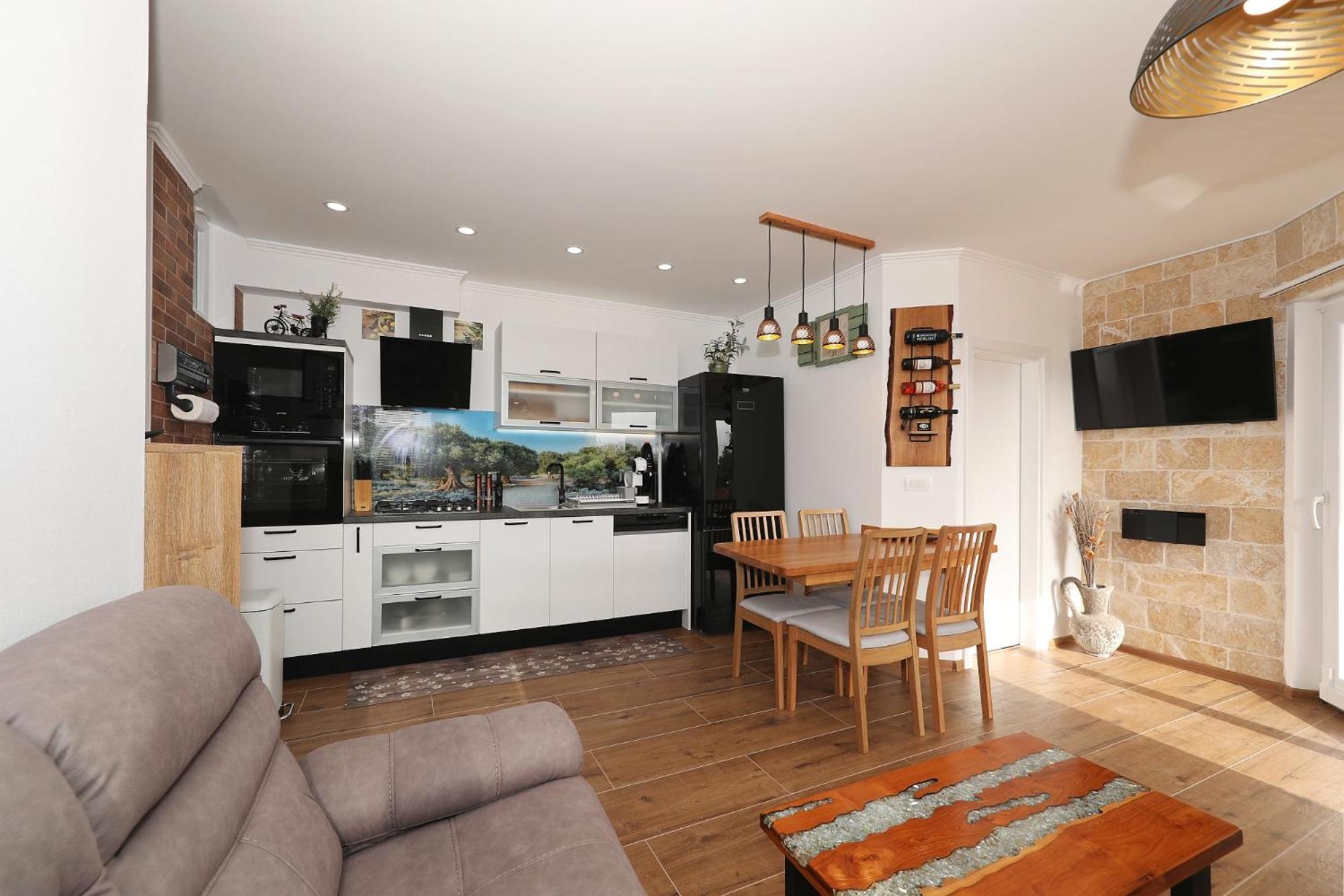 Sipina 1 Apartment *