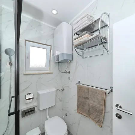 Apartman Sipina 1 Kukljica Exterior photo