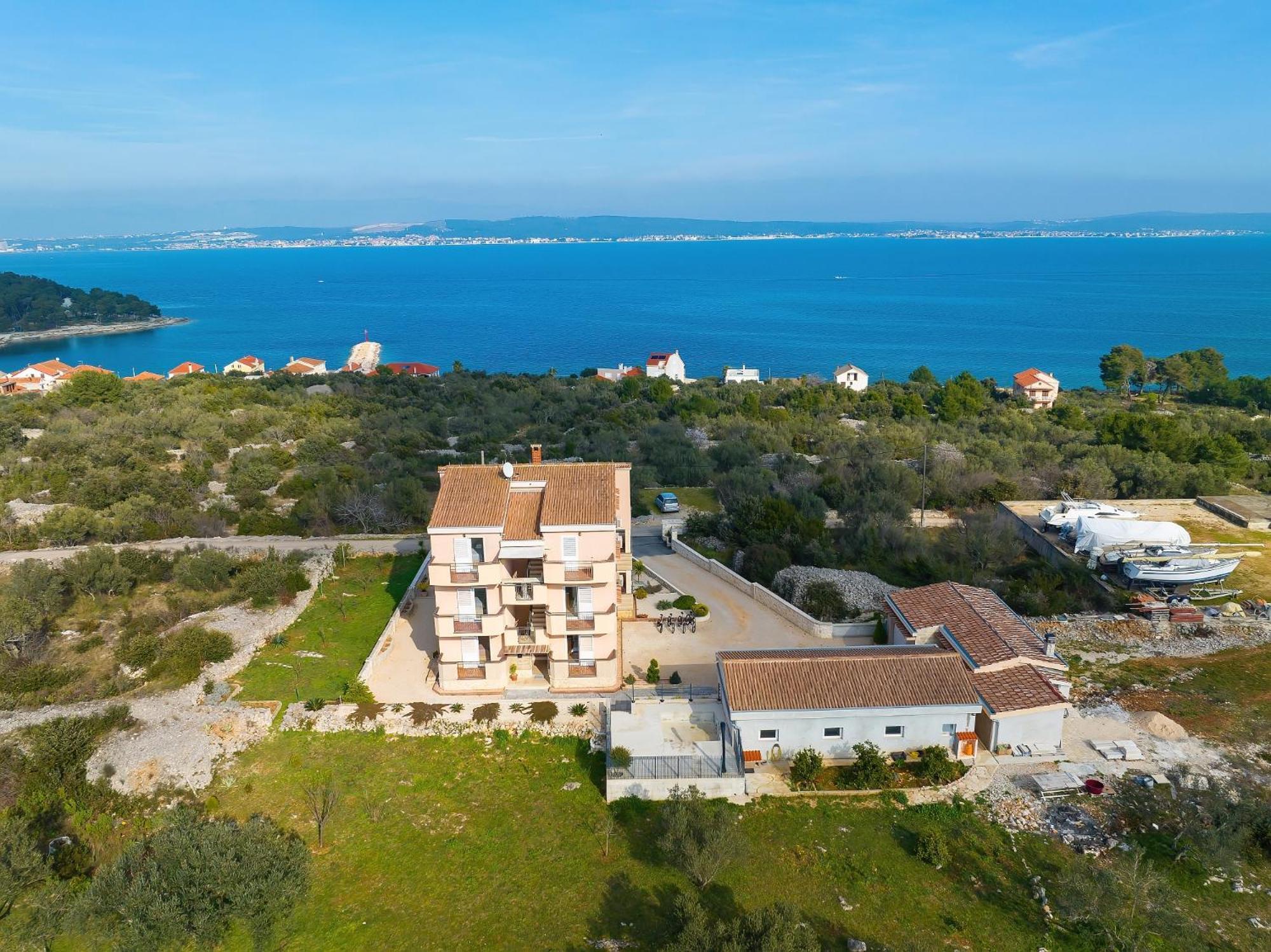 Sipina 1 Apartment *